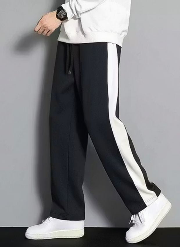 Urban Relaxed-Fit Side Panel Black Track