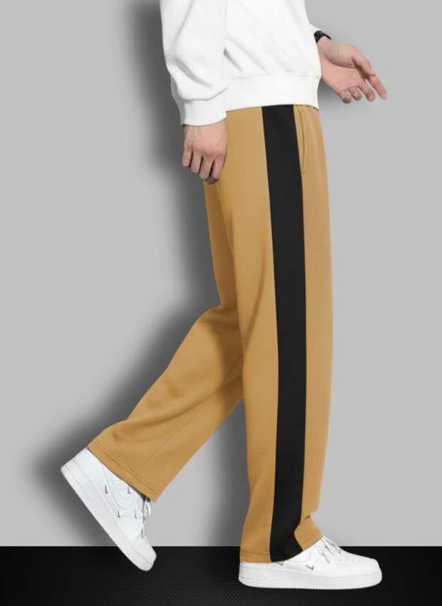 Urban Relaxed-Fit Side Panel Cream Track